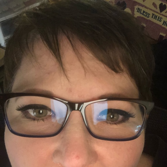 Meet your Posher, Shauna - Picture 2 of 2